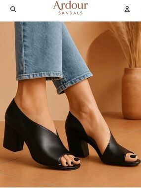 Ardour Sandals Black Peep-Toe Block Heel Pumps